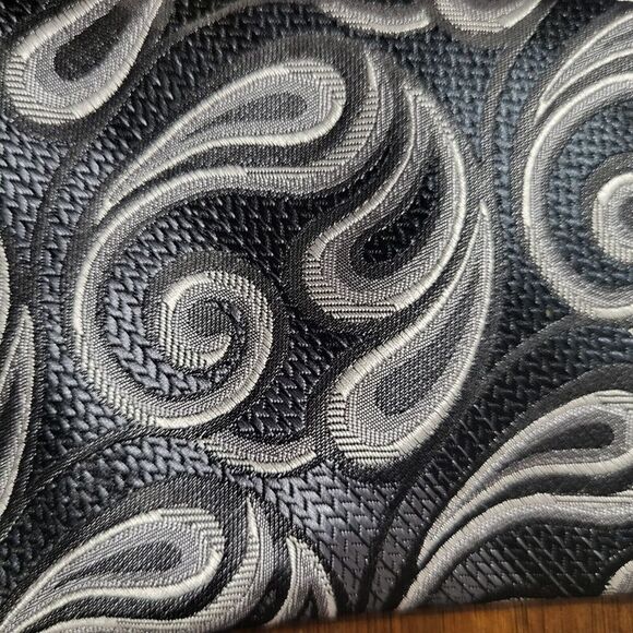 Dibangu Paisley Neck Tie New Black/Silver Silk Classic 49in X 3.5In - Picture 3 of 7